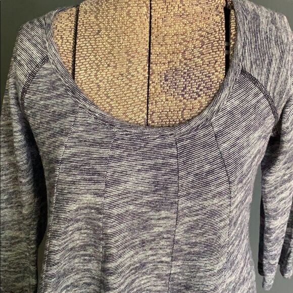 Deletta (Anthro) marled navy flared panel top, XS - Picture 2 of 7